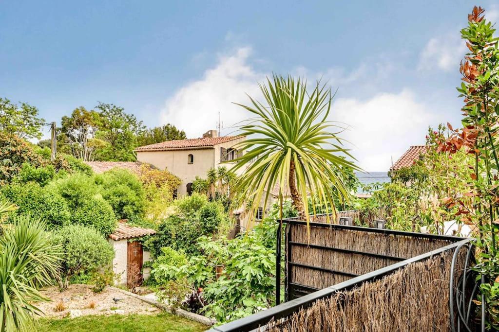 Appartement Retire De La Location ラシオタ エクステリア 写真